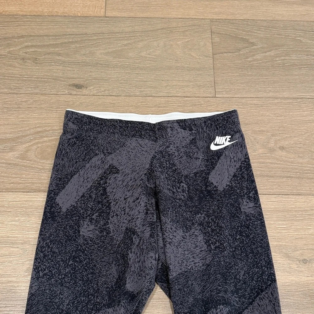 NIKE Gray Abstract Pattern Mid Rise Cotton Active Lounge Gym Legging Size Small‎